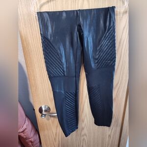 Black Quilted-Panel Faux Leather Leggings Spanx